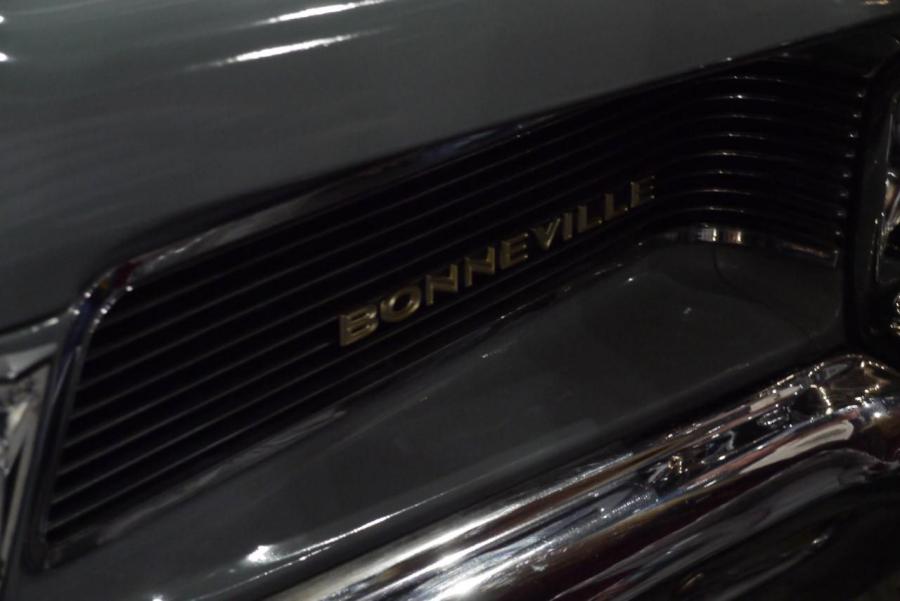  Pontiac Bonneville Ambulance 1963 года  (фото 17 из 22)